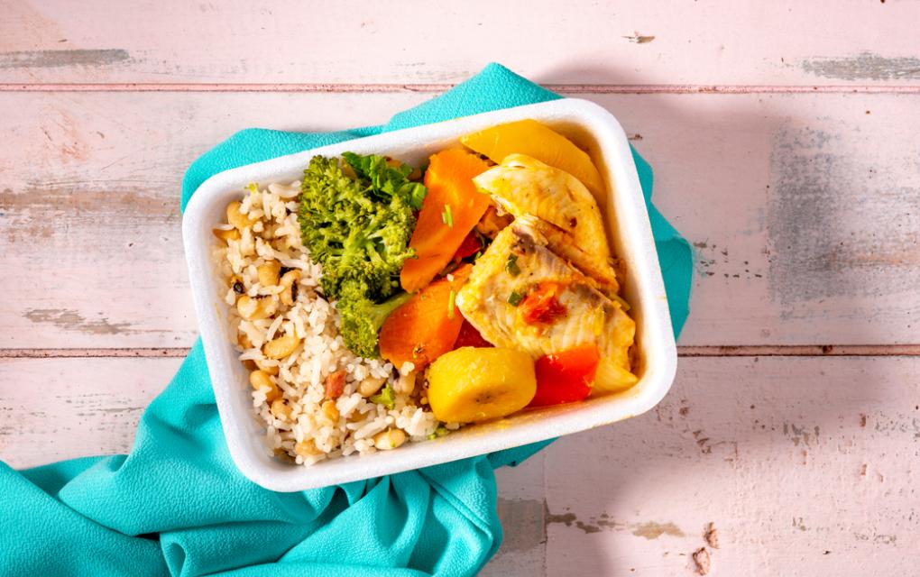 Marketing Digital para Marmitarias: Como Usar iFood e WhatsApp para Vender Mais