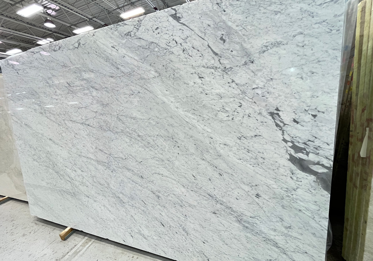 mármore carrara vs mármore estatuário