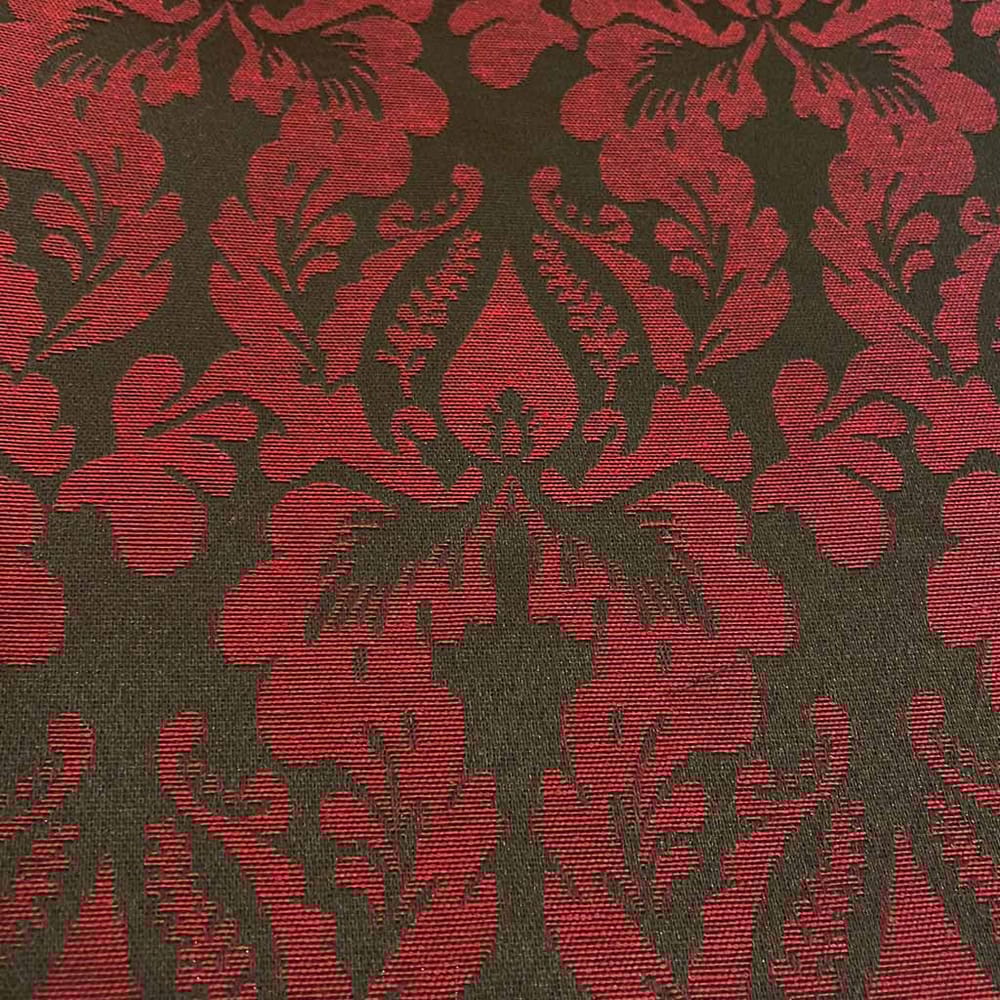 decoração marrom e vermelho