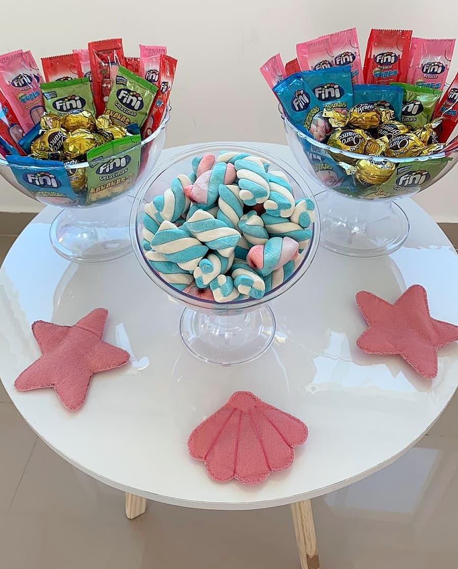 mesa de doces simples e barata