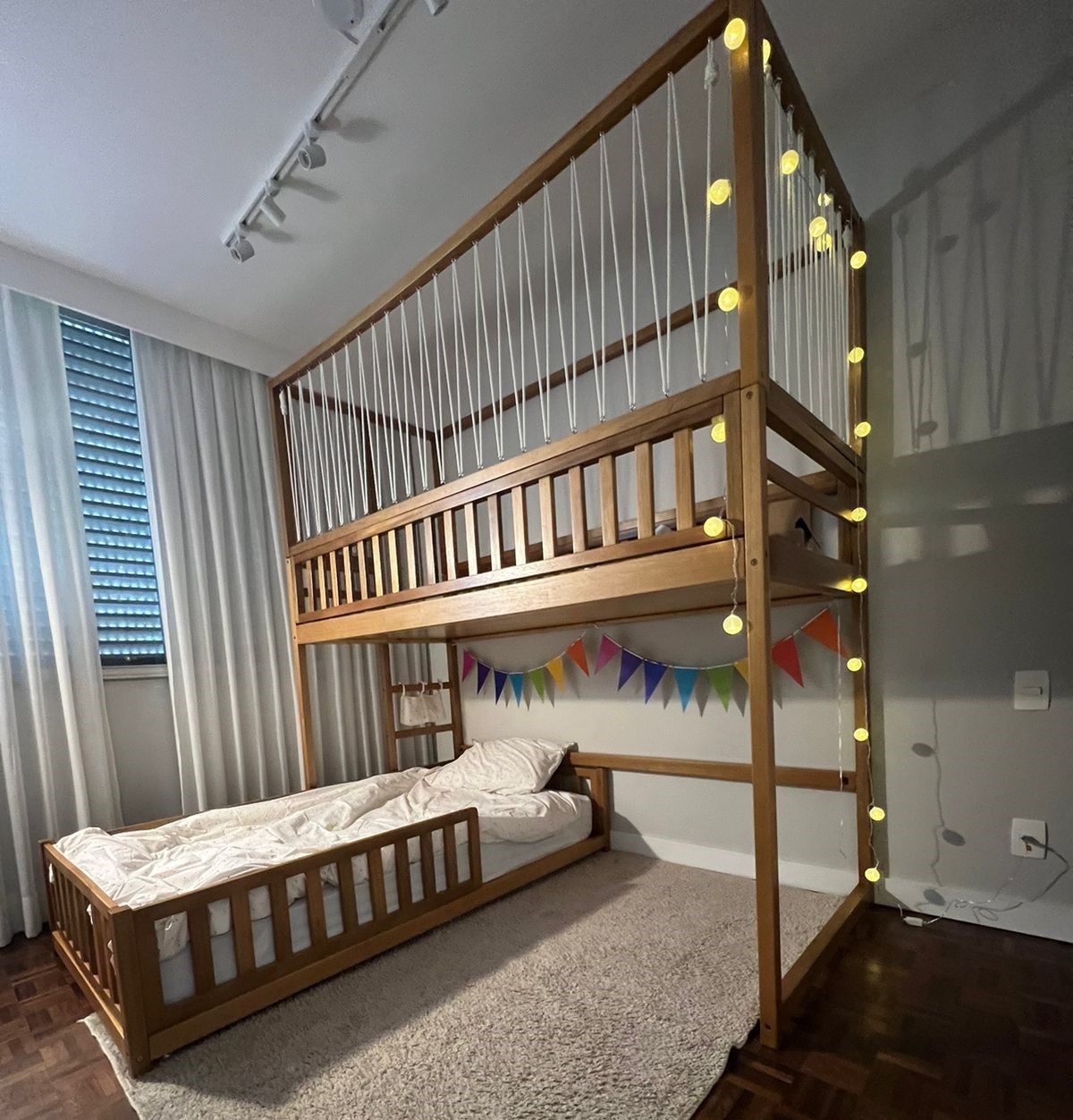 como fazer um mezanino simples para quarto pequeno