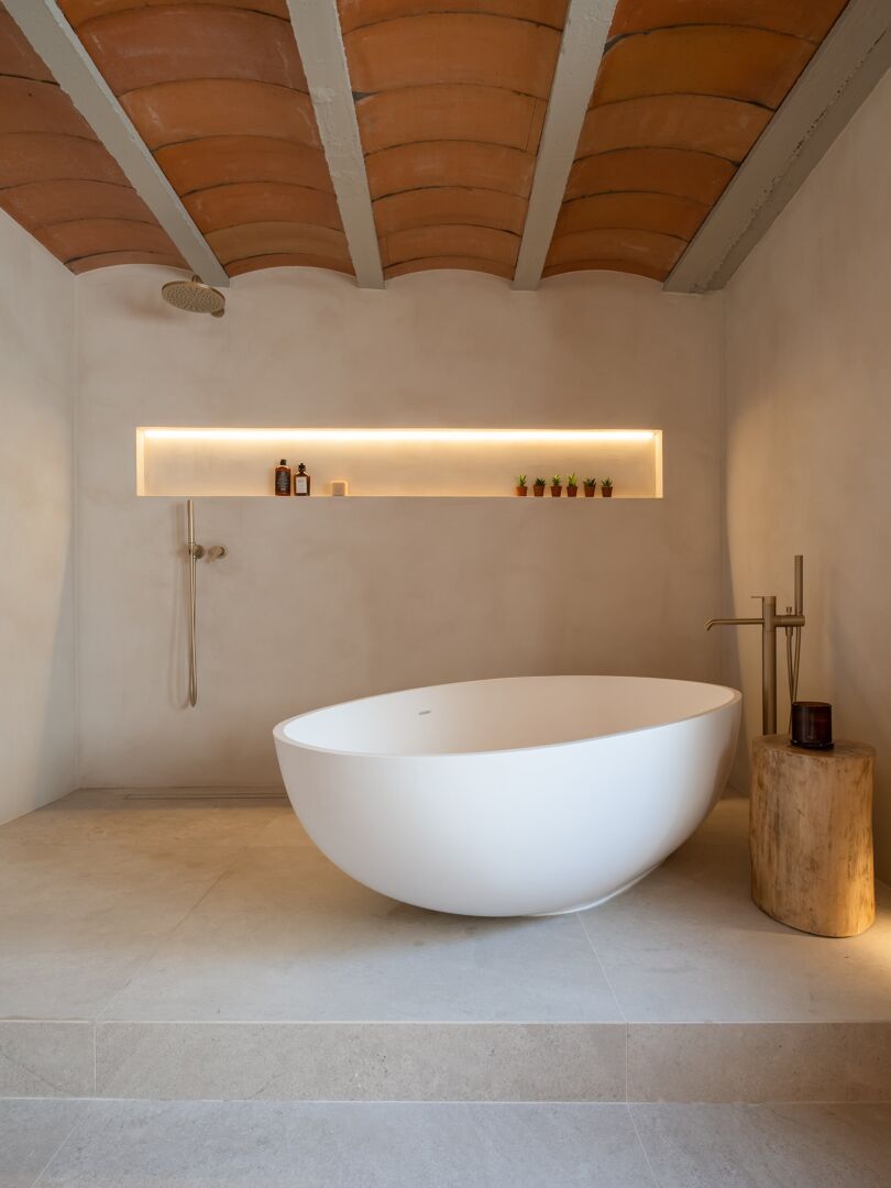 Microcimento em Banheiros: Guia Completo de Aplicação e Cuidados