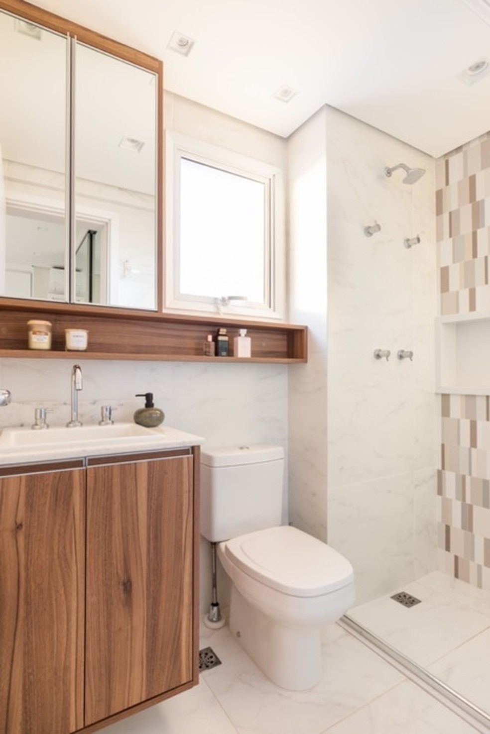 erros comuns ao projetar um mini banheiro