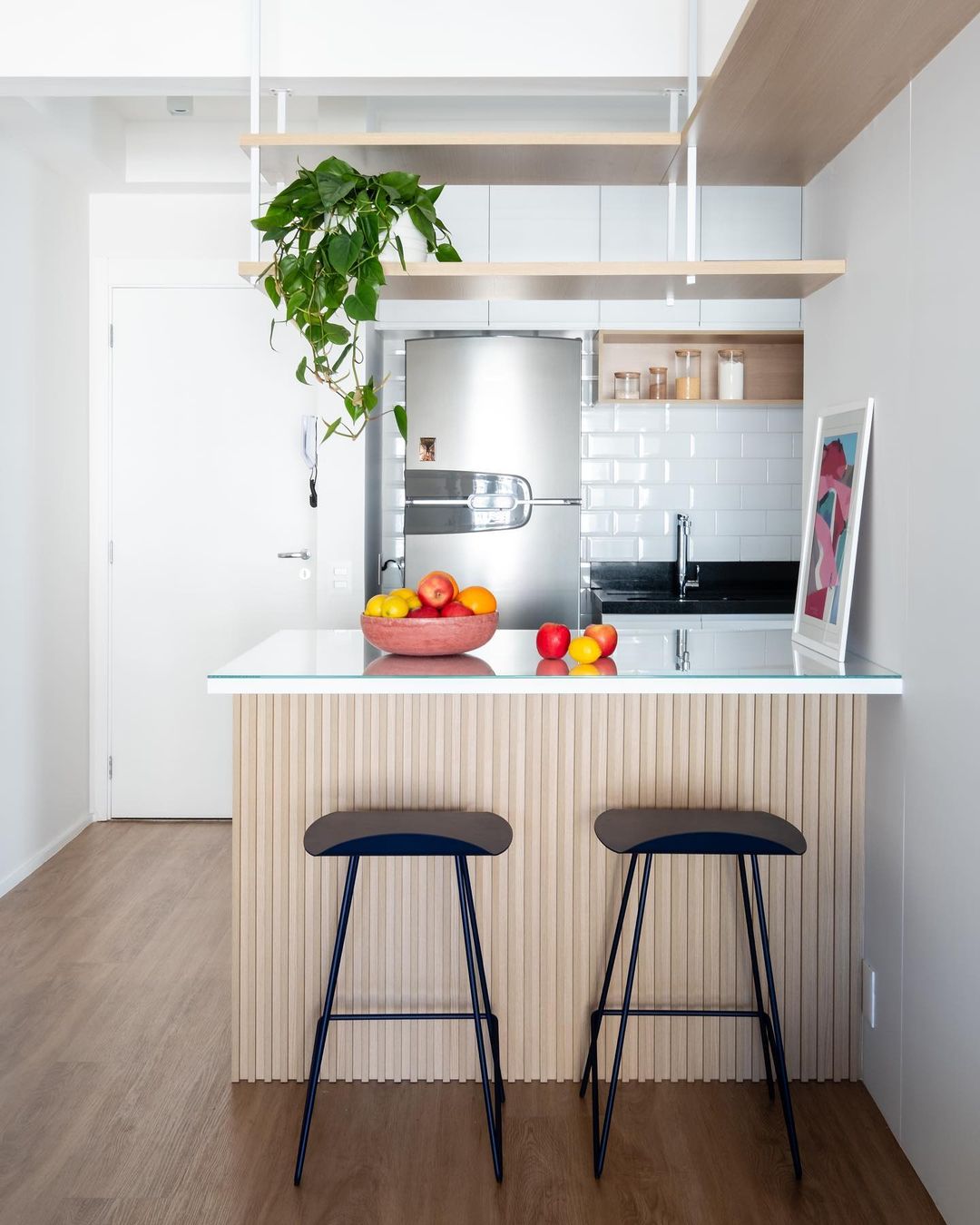 ideias de mini cozinha americana com sala pequena