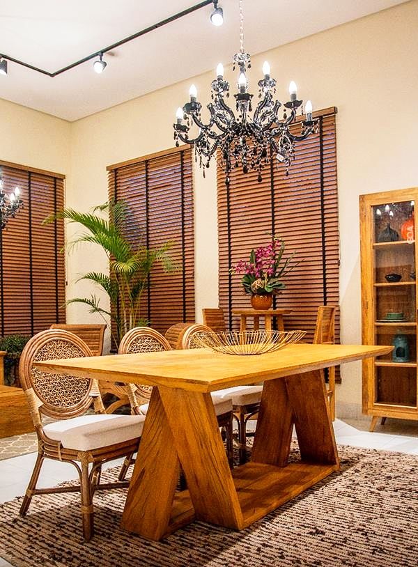 mesa de jantar em mármore