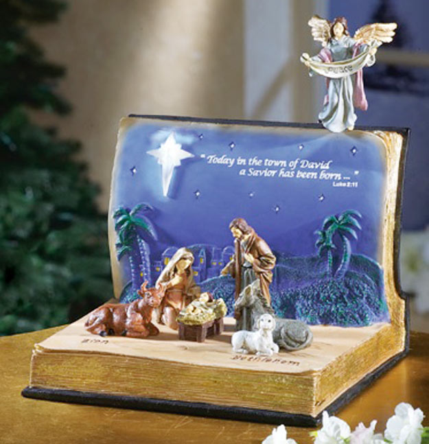 presépio de madeira rústico