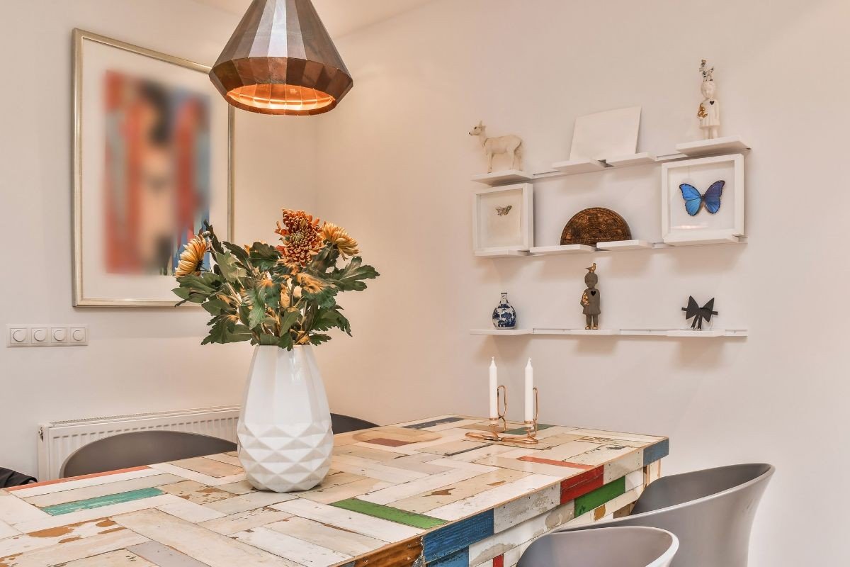 Materiais e Onde Comprar; Decoração Minimalista vs. Rústica: Qual Estilo Combina Mais com Você?; Os Melhores Materiais Naturais para uma Decoração Sustentável; Transforme sua Sala: Dicas de Feng Shui e Objetos que Atraem Boa Sorte