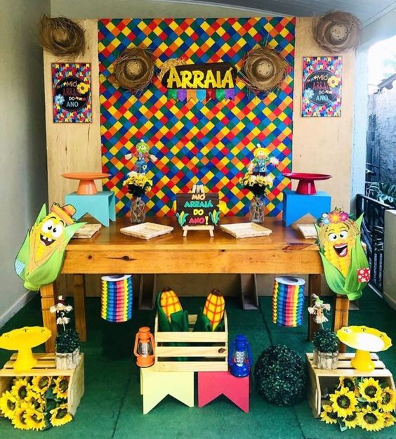 ornamentação de são joão barata vs ornamentação de são joão luxuosa