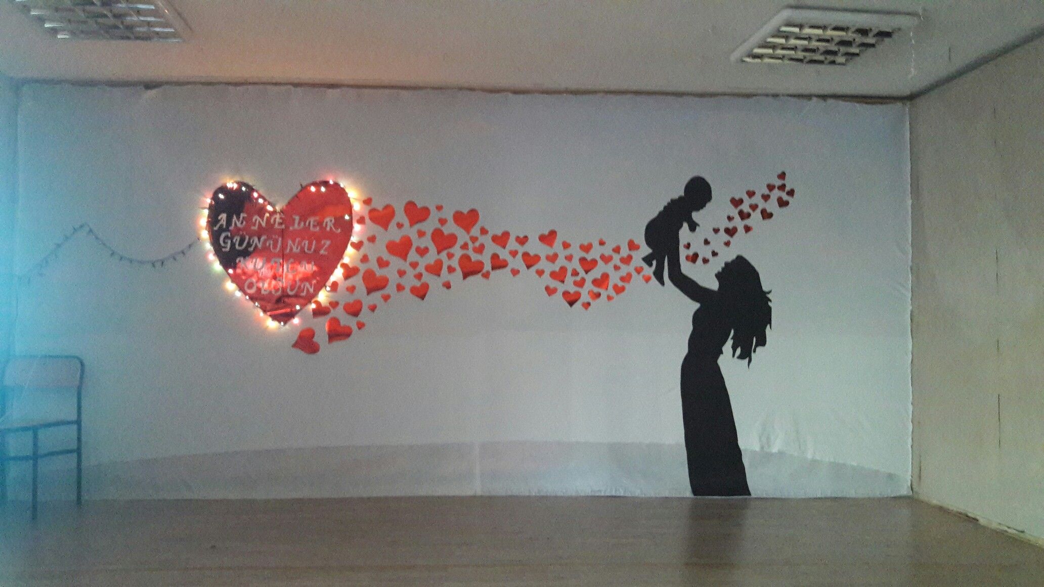 painel decoração dia das mães em igreja