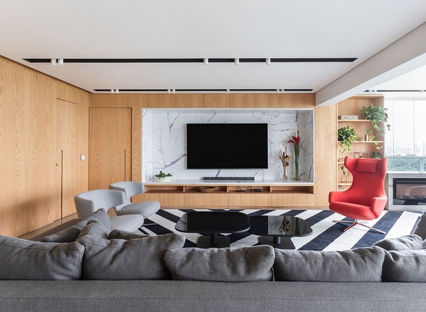 painel de parede para organizar cabos de tv