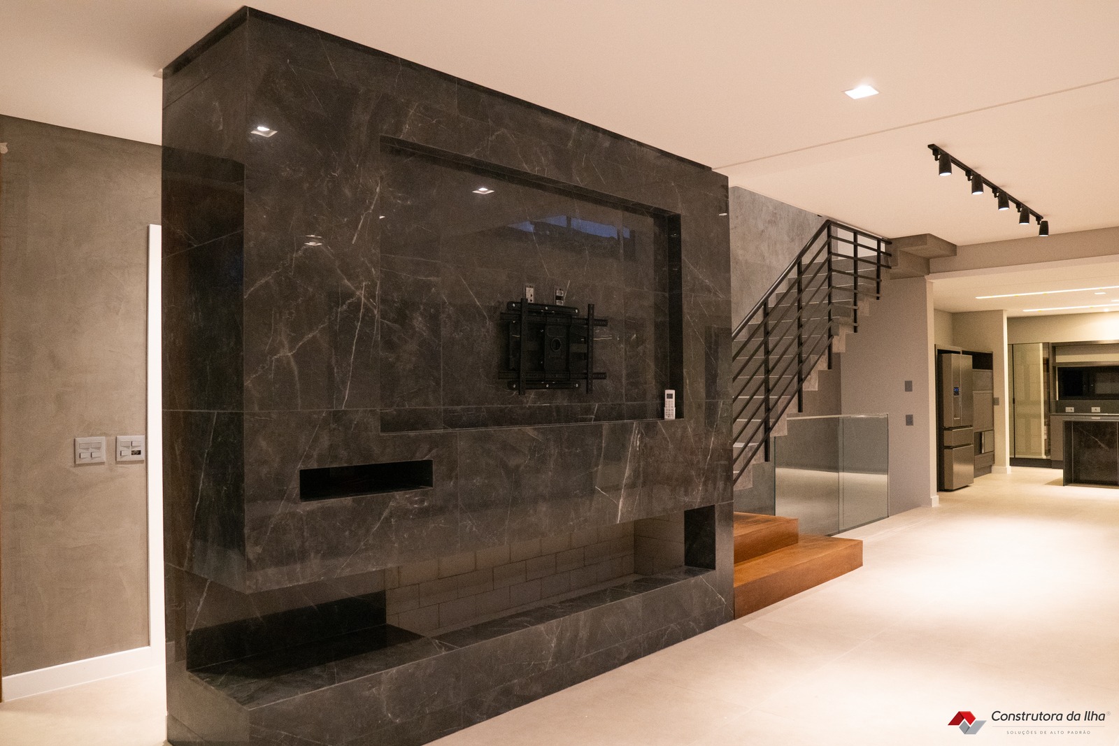 Porcelanato Onix para painel de TV