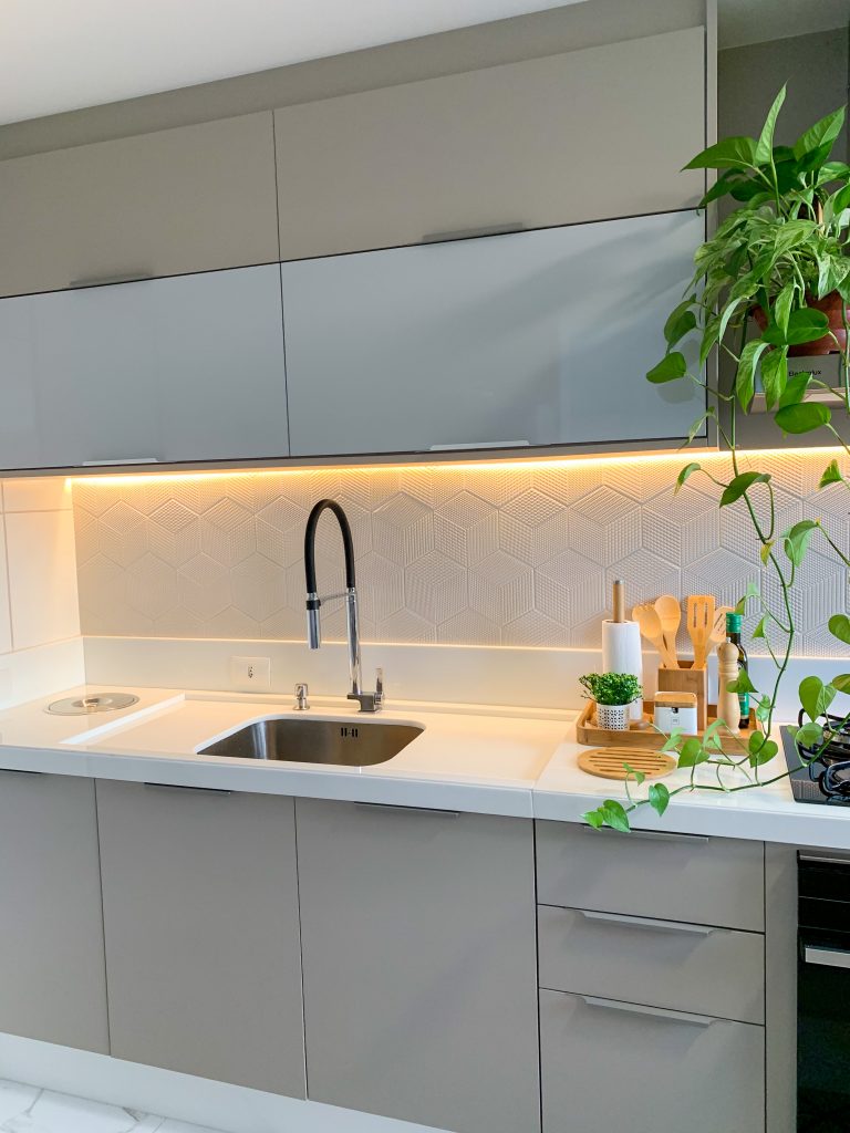 cozinha cinza e verde