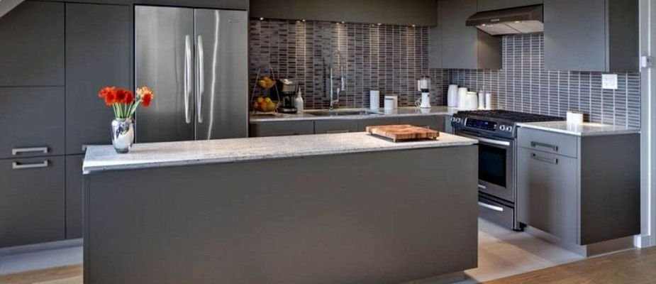 cozinha cinza e branco