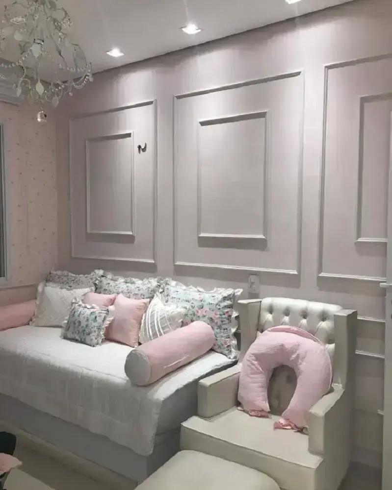 Como instalar boiserie DIY