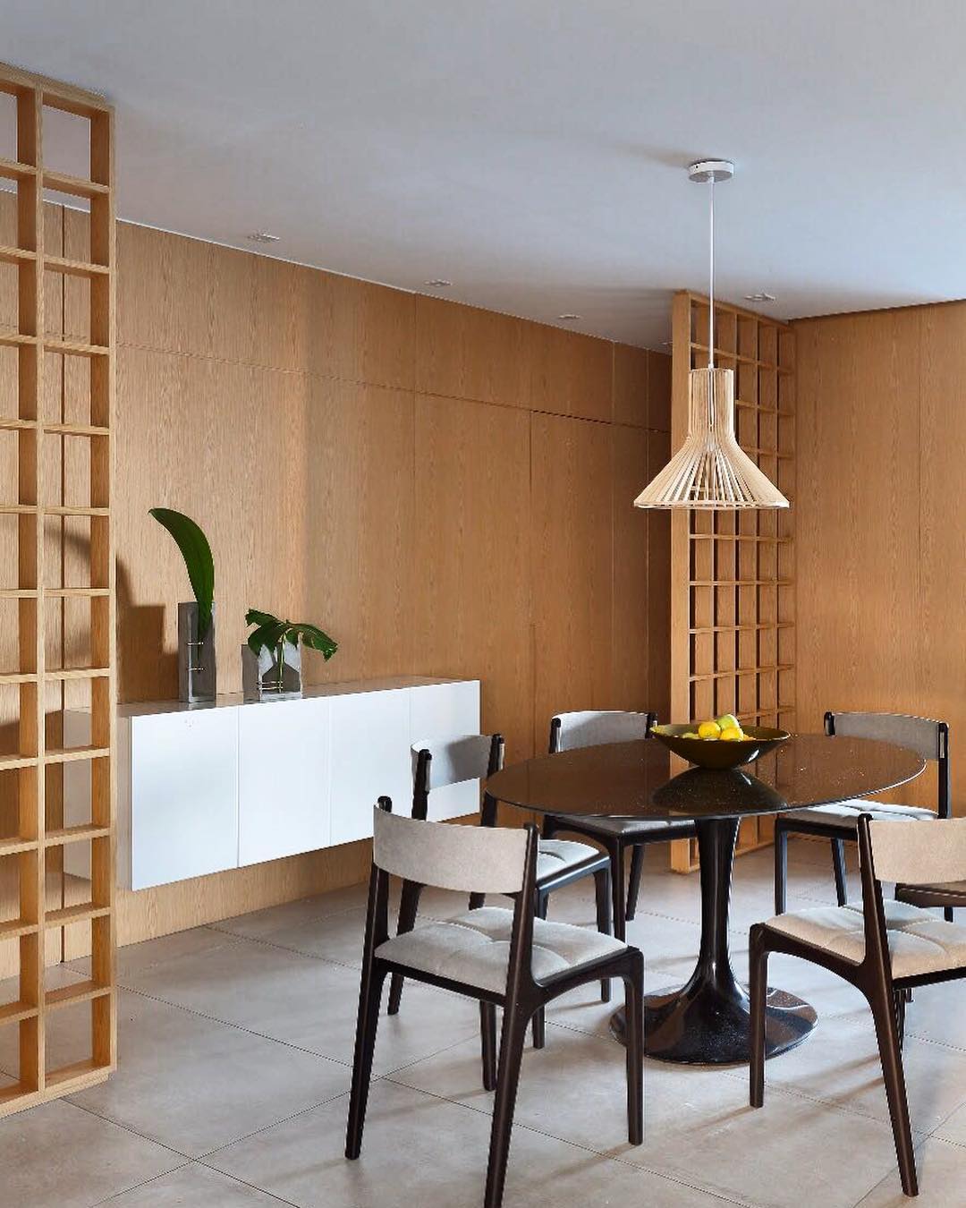 parede de madeira quarto casal