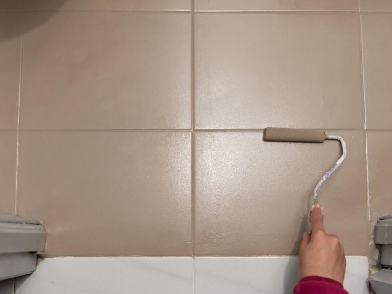 pintura de rejunte de azulejo