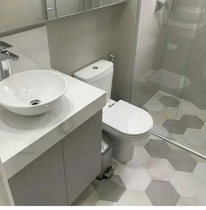 piso hexagonal vs piso retangular