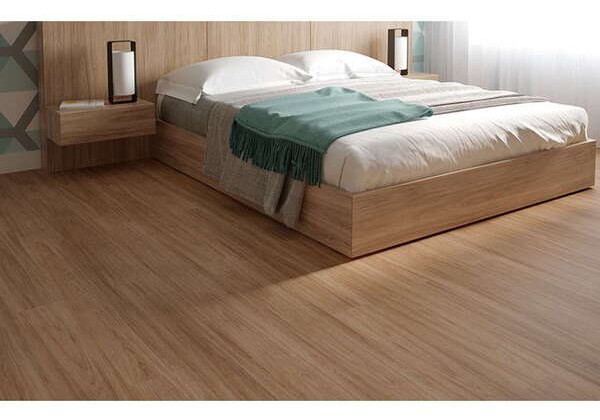 erros comuns ao escolher piso amadeirado para banheiro