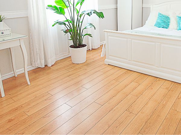 pisos silenciosos para quarto