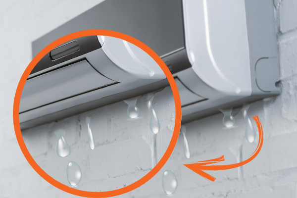 ar condicionado vazando água pela frente