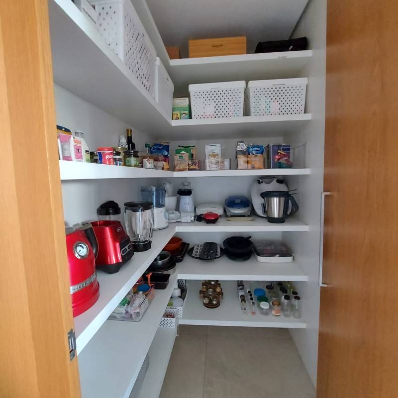projeto de cozinha com despensa