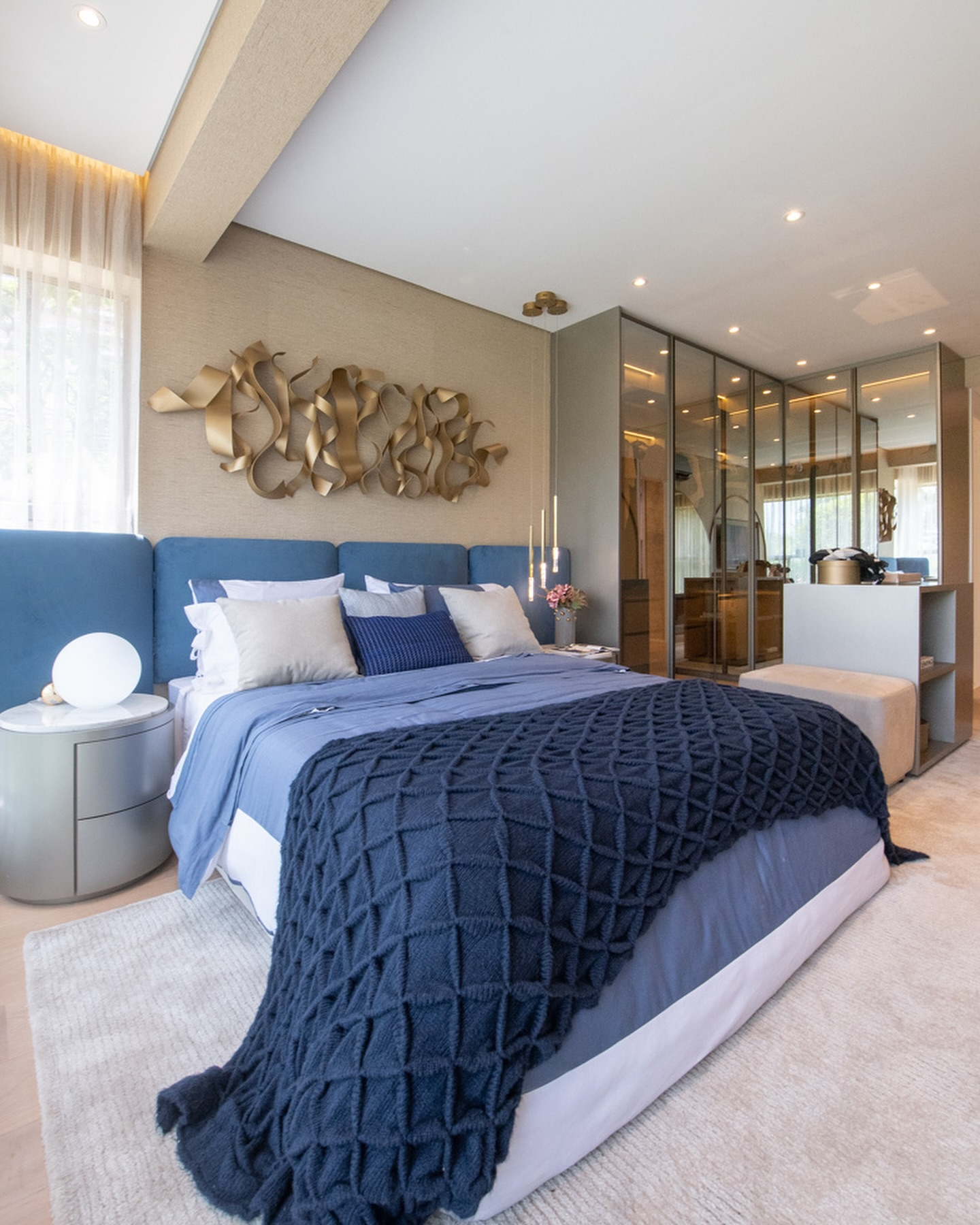 quarto azul e branco navy