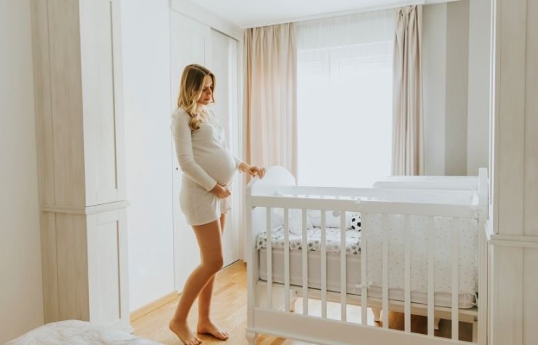 quarto de bebê feminino tons pastéis