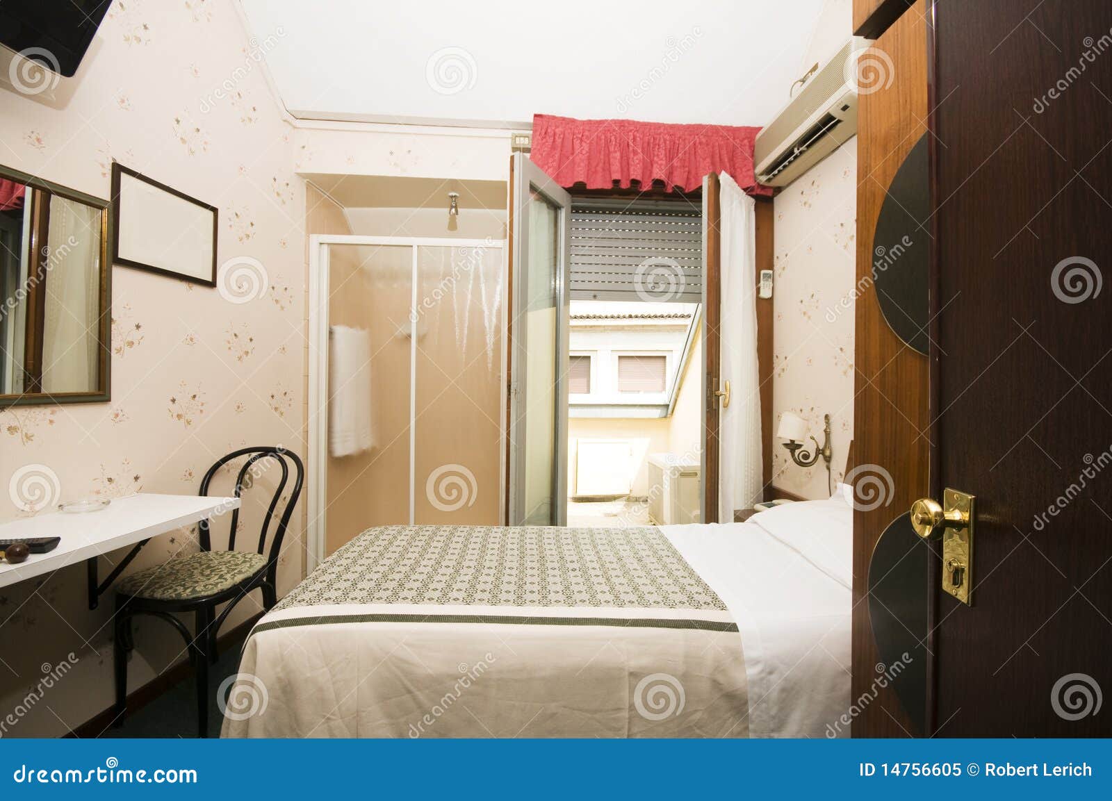 quarto de hotel funcional