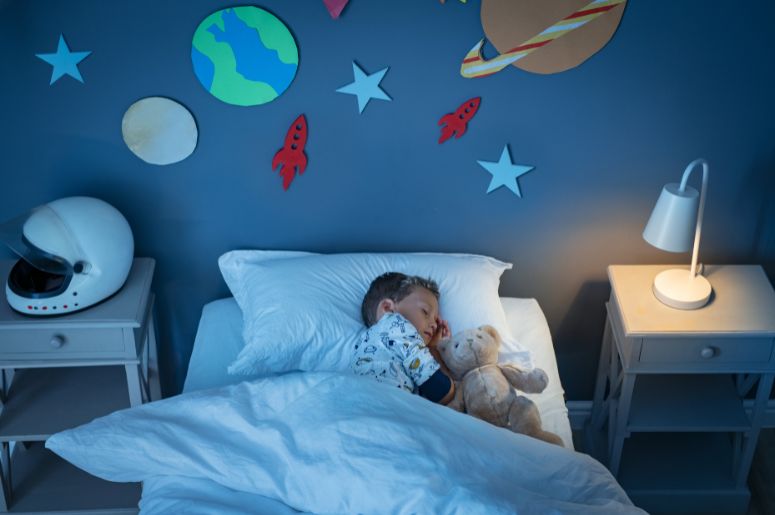 quarto infantil simples para menino