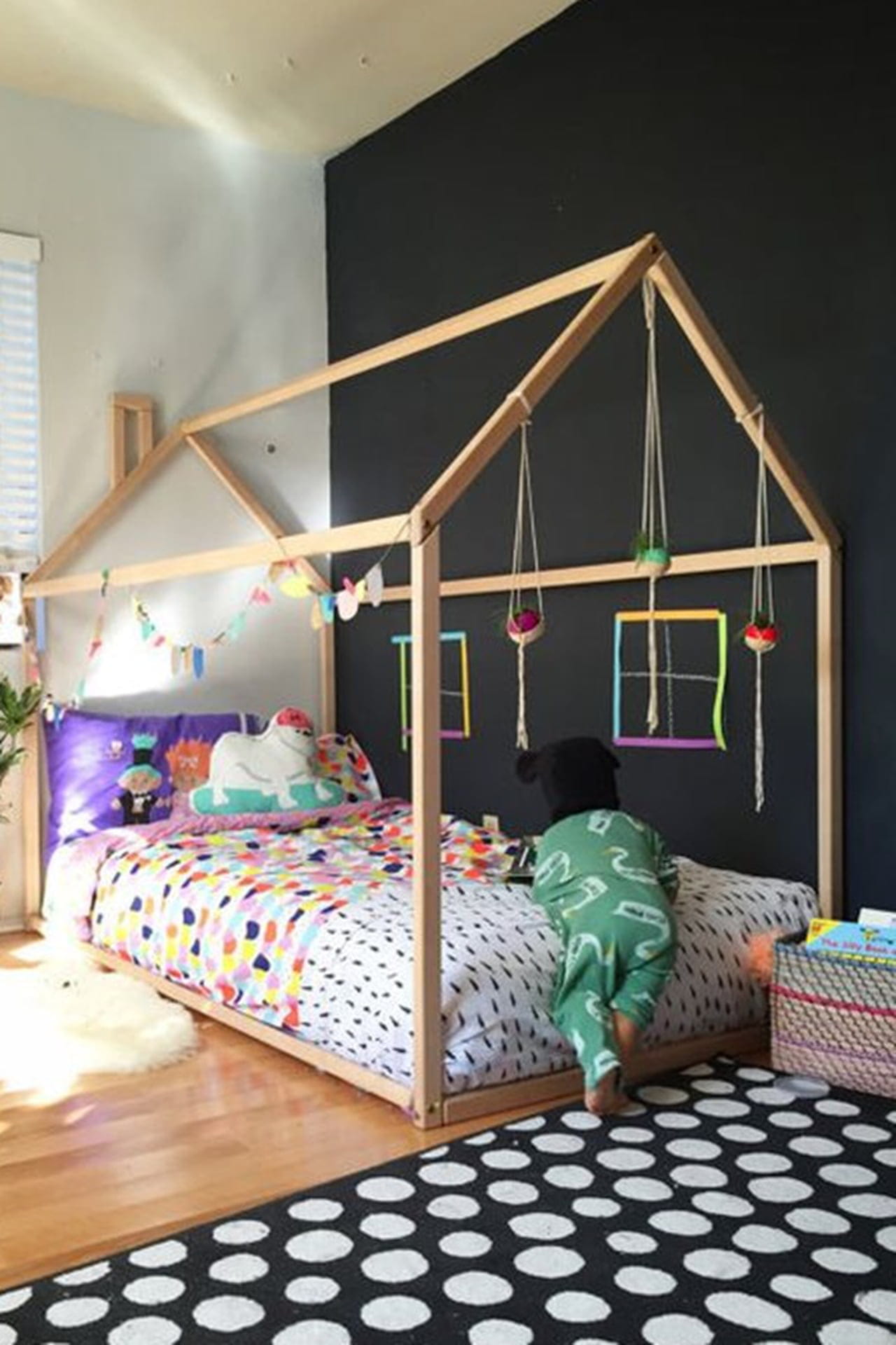 como adaptar um quarto existente para o estilo montessoriano