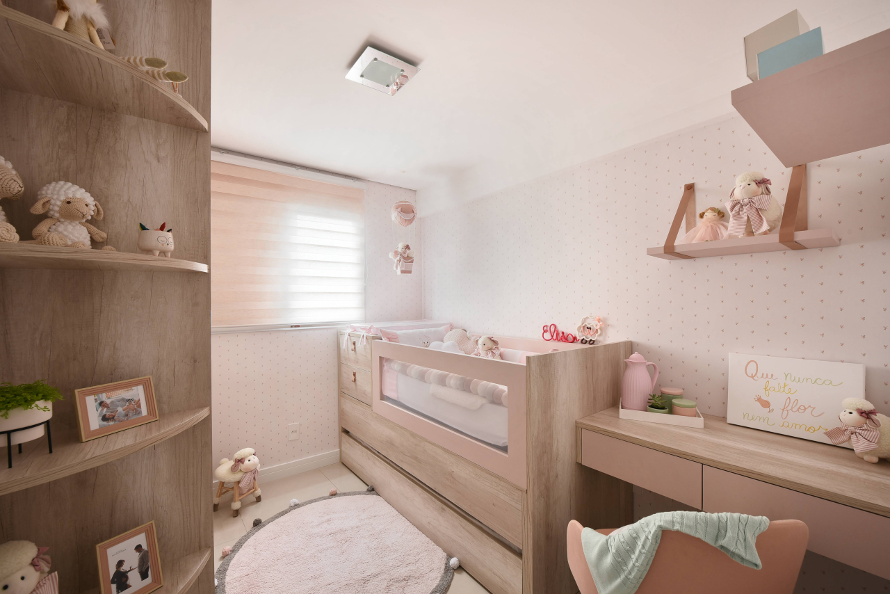Quarto Montessoriano vs. Quarto Tradicional: Qual o Melhor para Seu Bebê?
