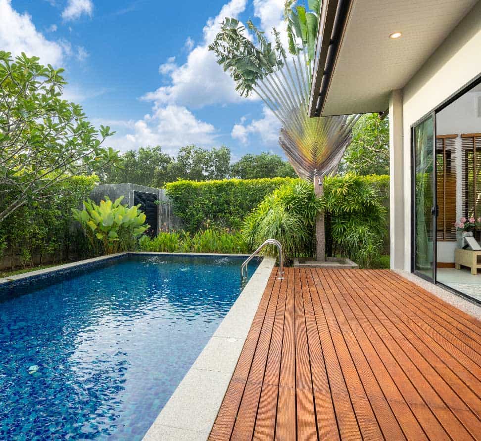 revestimento piscina pedra hitam