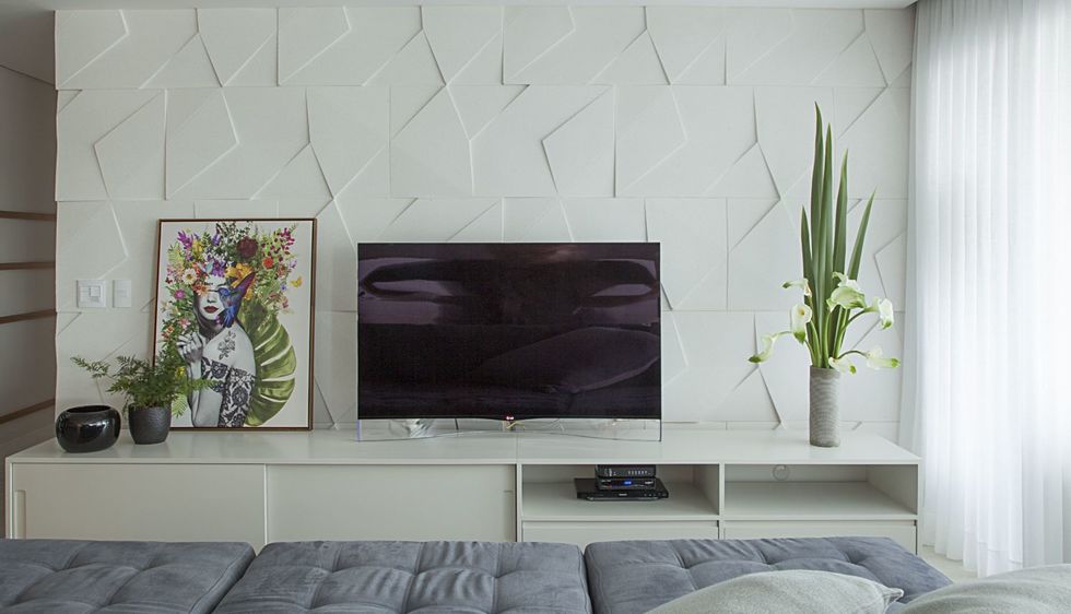 revestimento sala de tv com iluminação LED