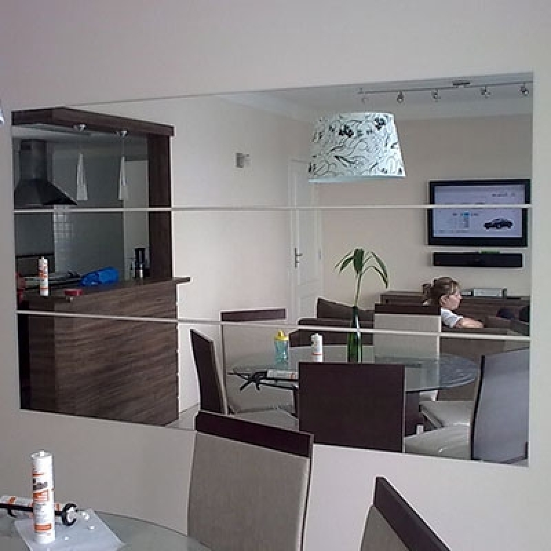 espelho sem moldura sala de jantar