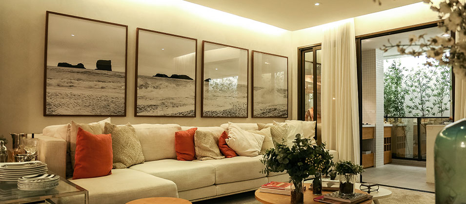 sala de visita com lareira