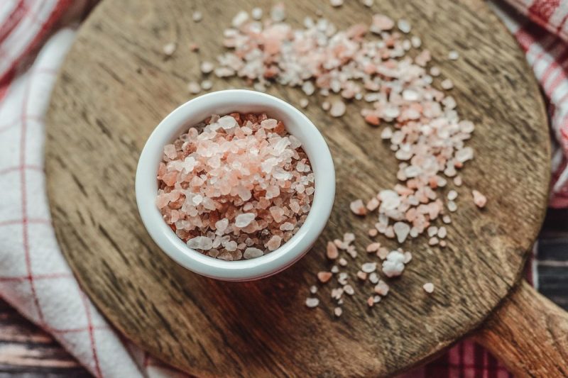 simpatia para afastar pessoa indesejada