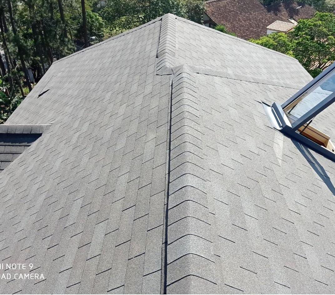 Telhado cinza grafite