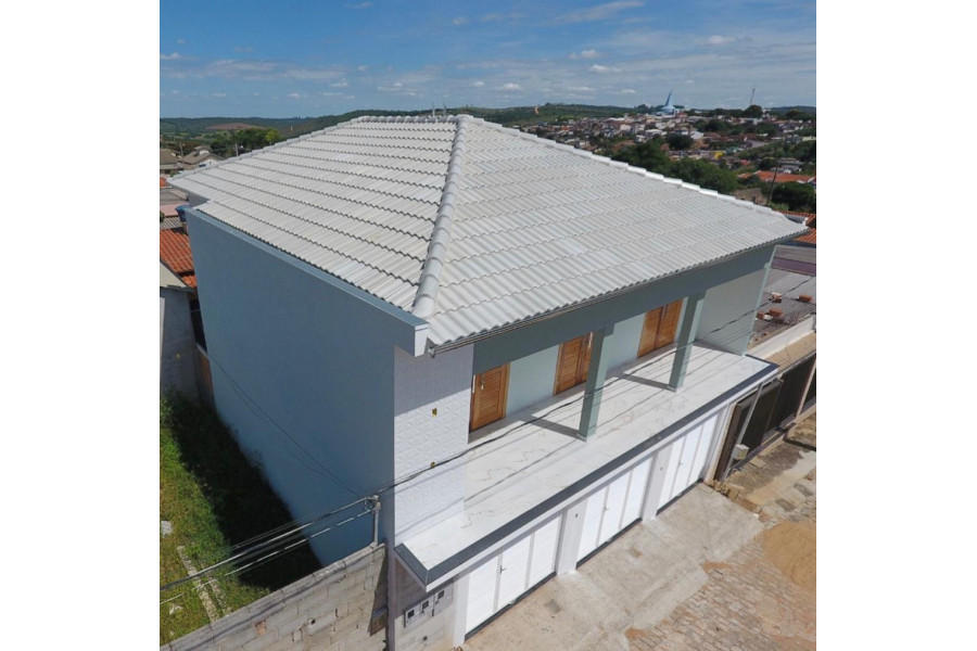 Telhado cinza pérola