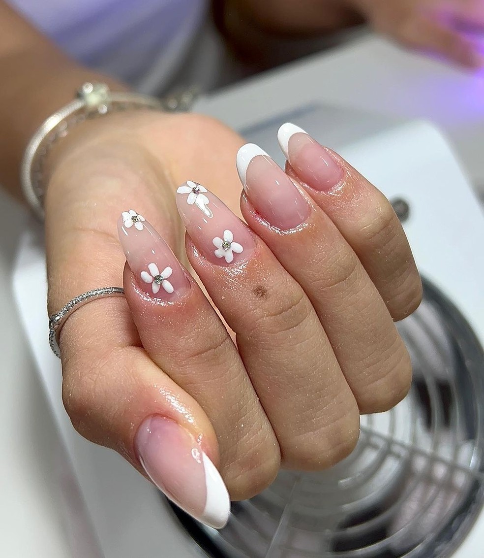 unhas fibra decoradas versus gel decoradas