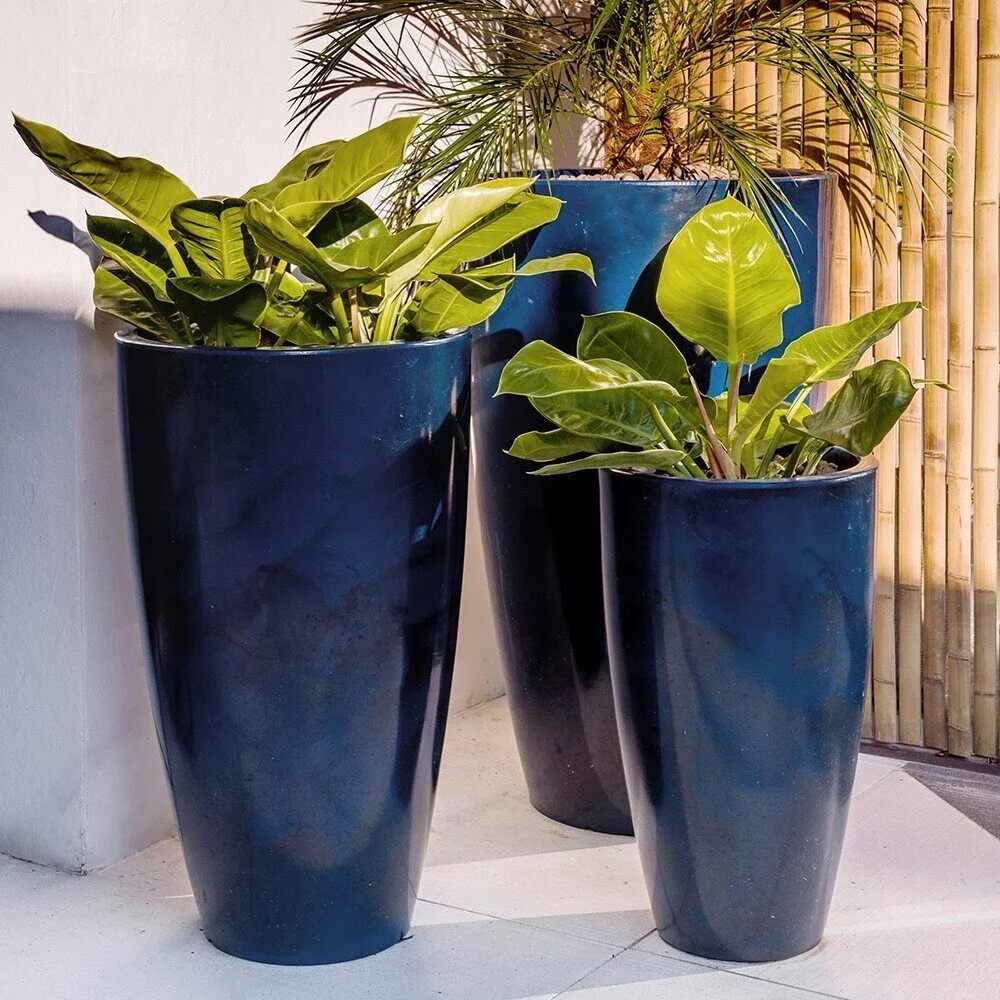 vaso de polietileno grande para sala