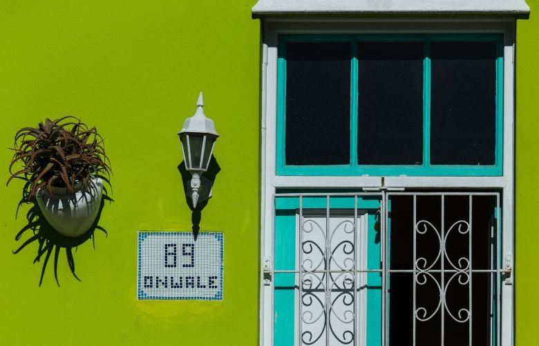 verde lima combina com preto