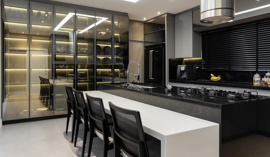 guarda roupa com vidro reflecta preto