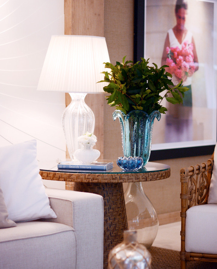 vaso de vidro grande versus vaso de cerâmica qual escolher