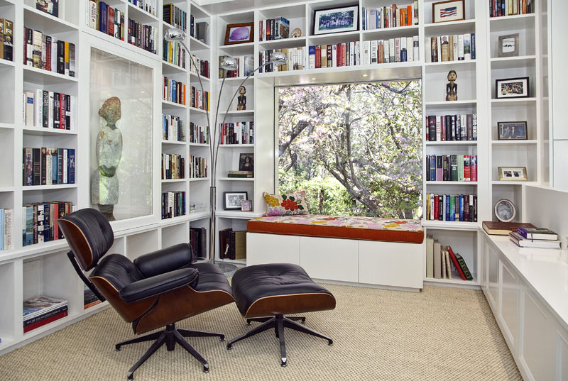 como organizar livros em casa