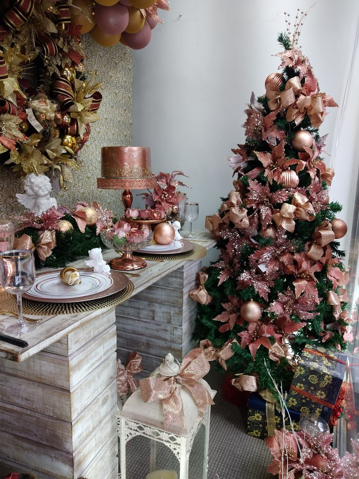 árvore de natal colorida