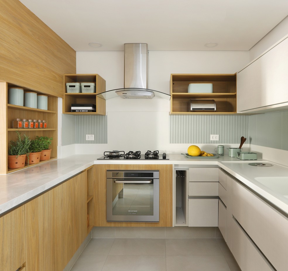 cozinha planejada apartamento compacto