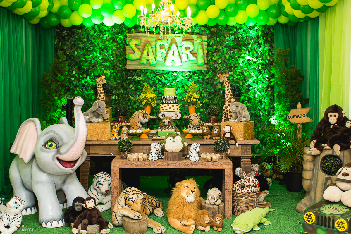 mesa principal festa safari 1 ano