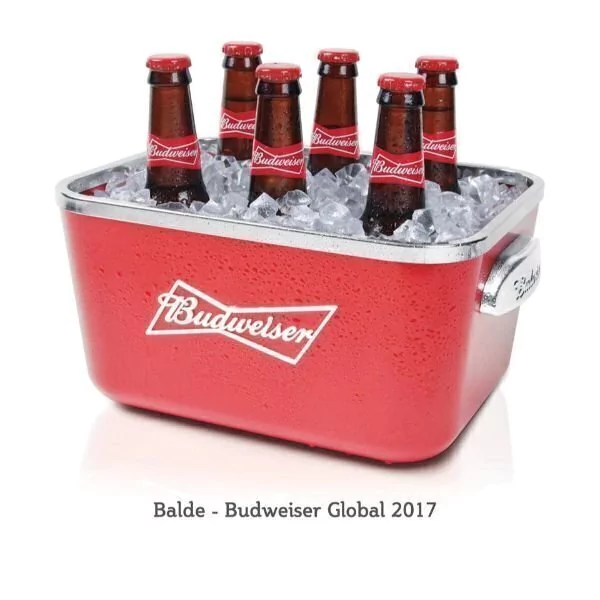 balões tema Budweiser