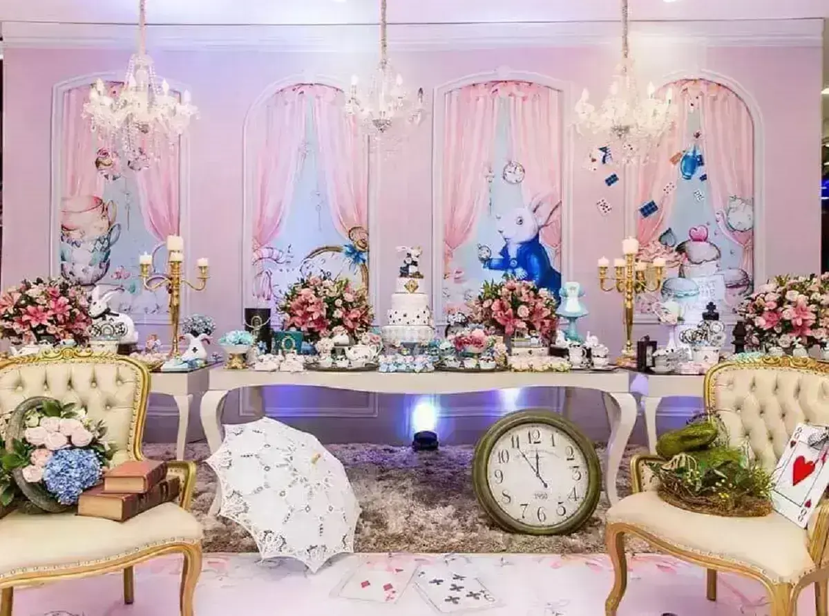 festa alice no pais das maravilhas simples