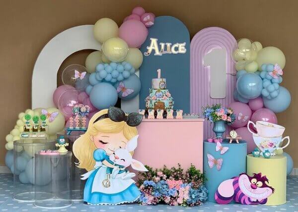 festa tema alice aniversario